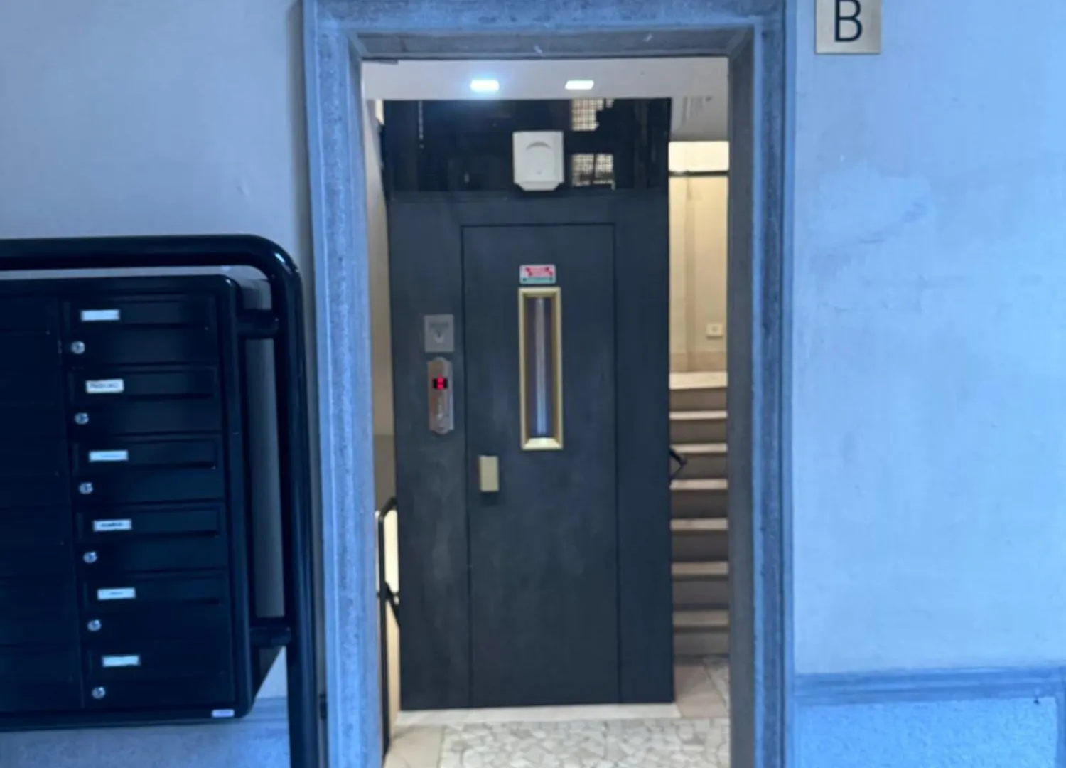 Free 30 Minutes Preemptive Cognitive Disconnect Therapy Price Location Real Duomo Palace Mini Suite Italy
